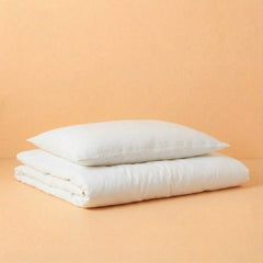 Gyerek párna és paplan összehajtogatva