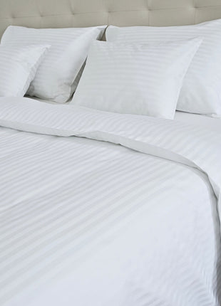 Hotel damaszt szatén csíkos ágyneműhuzat garnitúra – 100% pamut – 10 mm csíkozás - 140 g/m²
