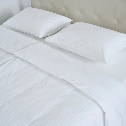 Hotel damaszt 1 cm csíkos ágyneműhuzat garnitúra 100% pamut - áthajtós - 2 db-os szett - 140 gr/m2