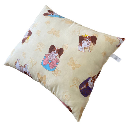 Bézs fekvő kutyás kispárna - 35x40 cm