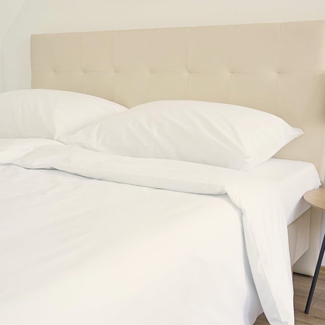 Hotel pamutvászon ágyneműhuzat - 50% Pamut - 50% PE - áthajtós -  2 db-os szett - 142 gr/m2 - csomagos