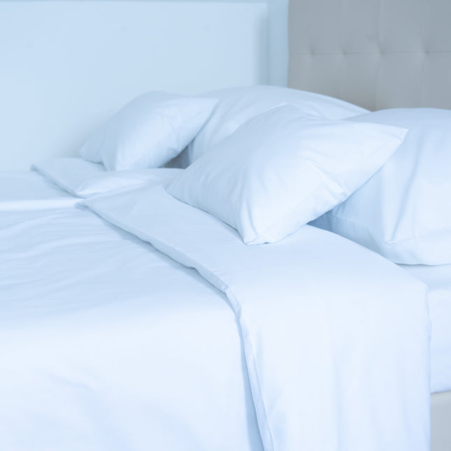 Hotel 100% pamutvászon ágyneműhuzat garnitúra - áthajtós - 3 db-os szett - 146 gr/m2 - csomagos