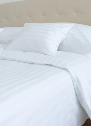 Hotel damaszt szatén csíkos paplanhuzat – 100% pamut – 20 mm csíkozás - 140 g/m²