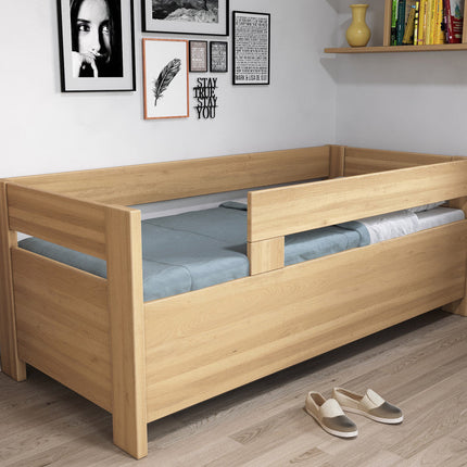 Ela bükk ágy két oldalfával és ágyneműtartóval