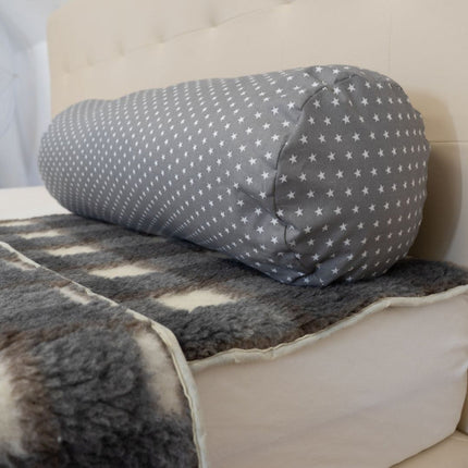 Nagy hengerpárna - szürke csillagmintás