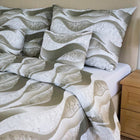 Krepp ágyneműhuzat garnitúra 3 db-os - Barna hullám mintás