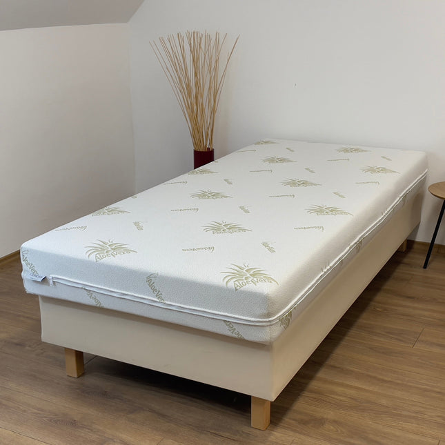 Matrachuzat cipzáras, levehető - Aloe Verával kezelt - 180 gr/m2
