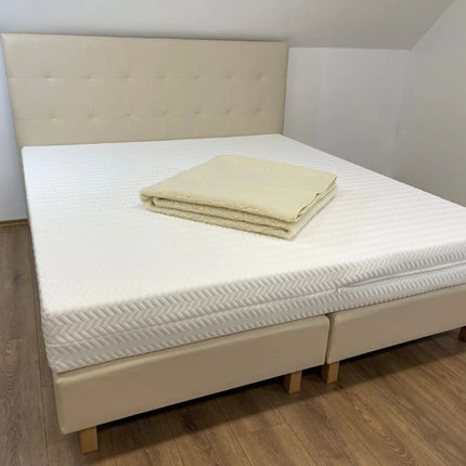 Merino gyapjú matracvédő - 600 gr/m2 egyoldalas