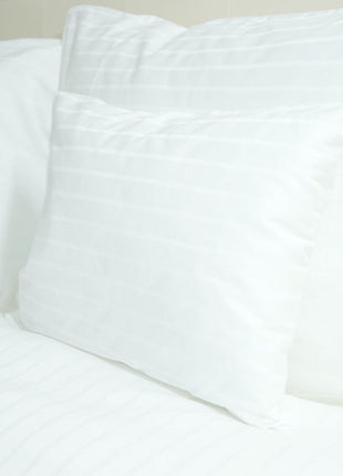 Hotel csíkos párna-, paplanhuzat - 80% PAM - 20% PE - Fehér - 155 gr/m2