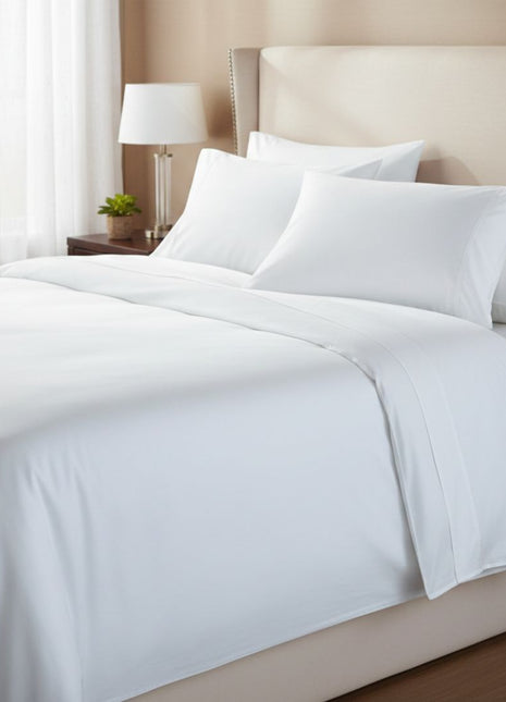 Hotel 100% pamutvászon ágyneműhuzat garnitúra - áthajtós - 3 db-os szett - 146 gr/m2