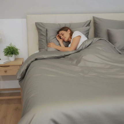 Acél szürke szatén ágyneműhuzat garnitúra - 3 részes - TC 250