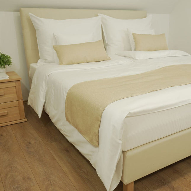 Hotel PERCAL 100% pamutvászon ágyneműhuzat - áthajtós - 3 db-os szett - 120 gr/m2 - csomagos