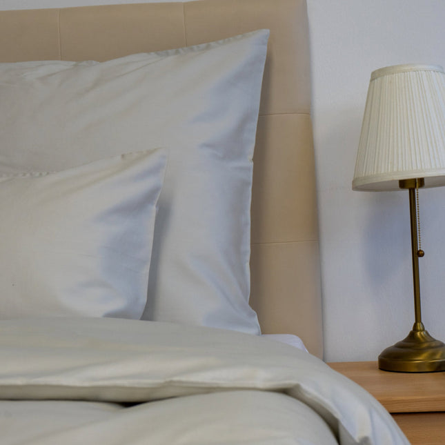 Bézs egyszínű szatén ágyneműhuzat garnitúra - TC 300